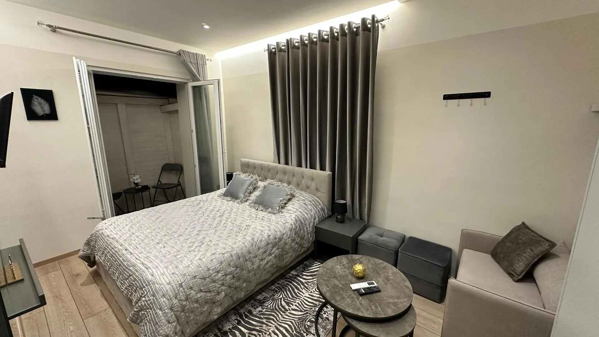 Apartmán Corplex Rooms Tirana
